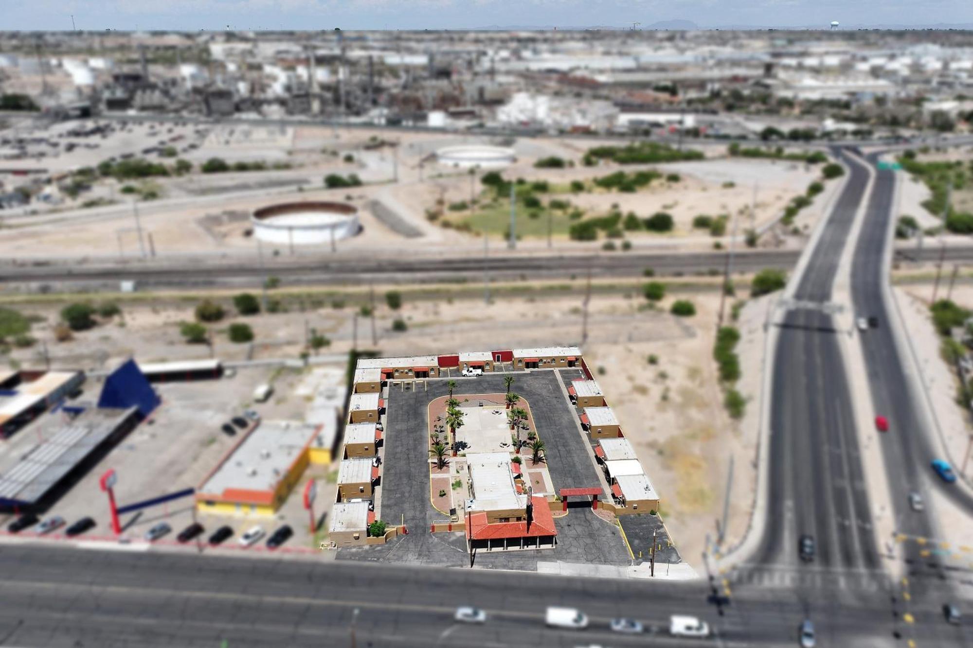 Sands Motel By Oyo El Paso Near Airport Extérieur photo