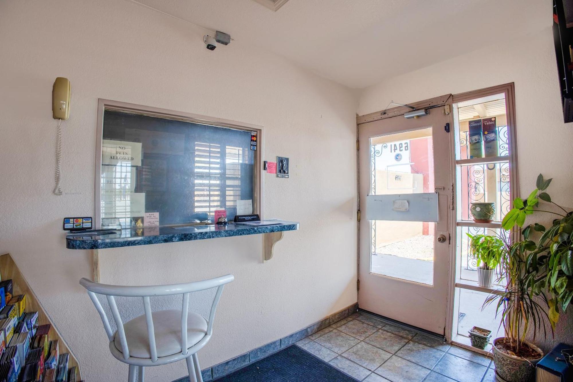 Sands Motel By Oyo El Paso Near Airport Extérieur photo
