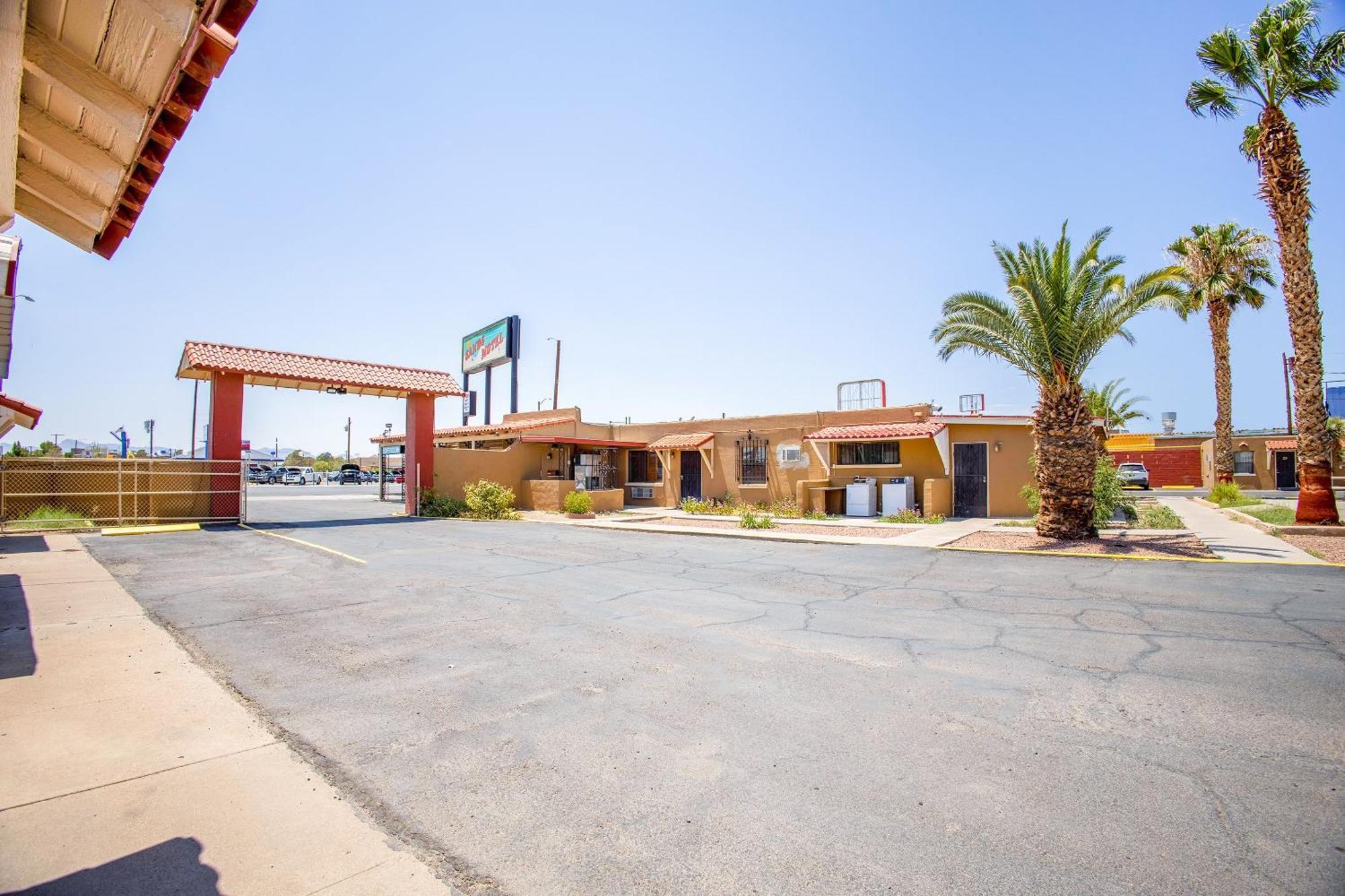 Sands Motel By Oyo El Paso Near Airport Extérieur photo