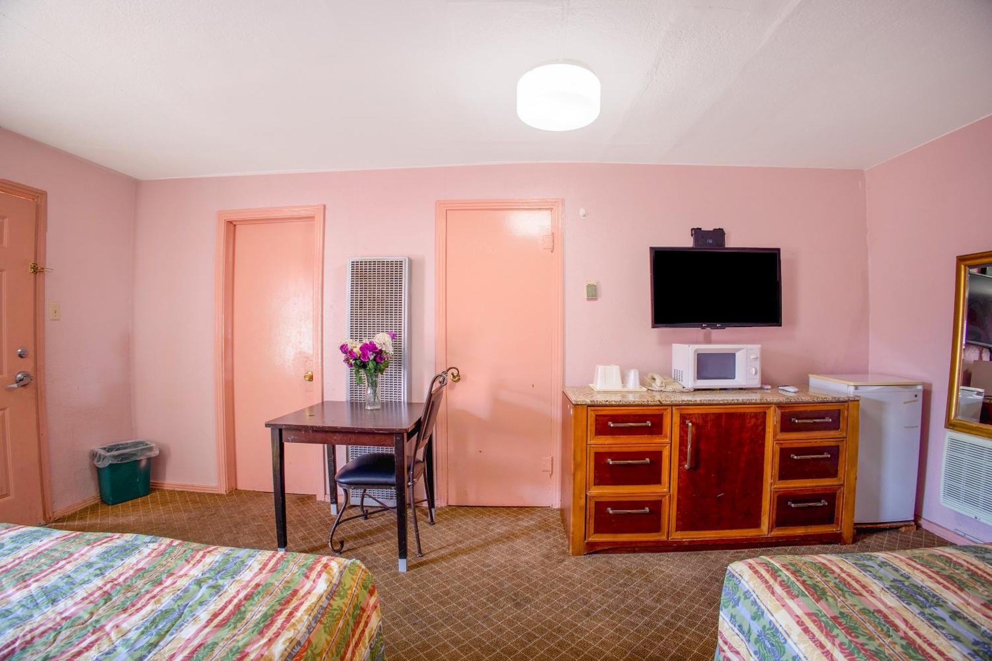 Sands Motel By Oyo El Paso Near Airport Extérieur photo