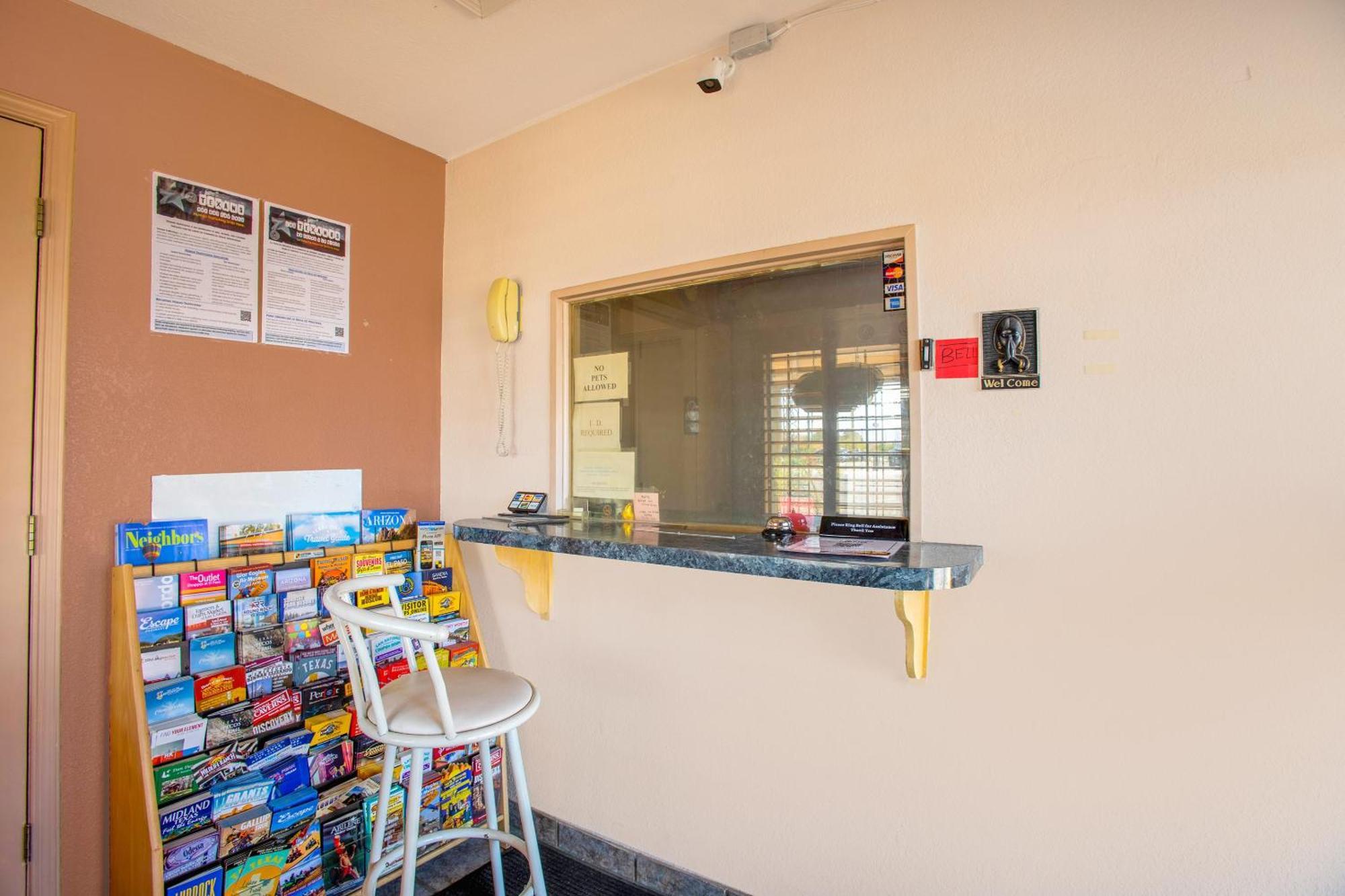 Sands Motel By Oyo El Paso Near Airport Extérieur photo